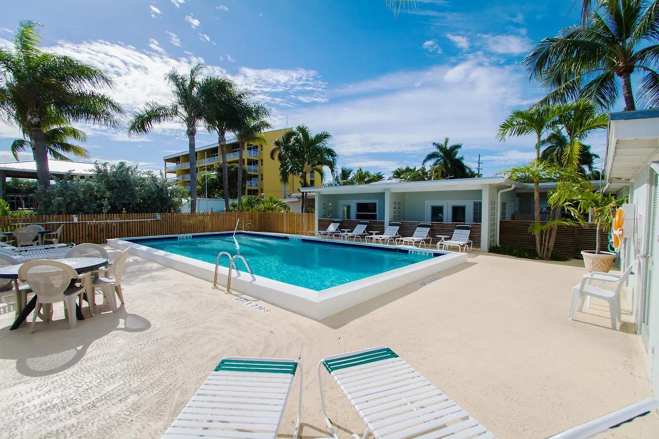 Harborside Motel & Marina Key West