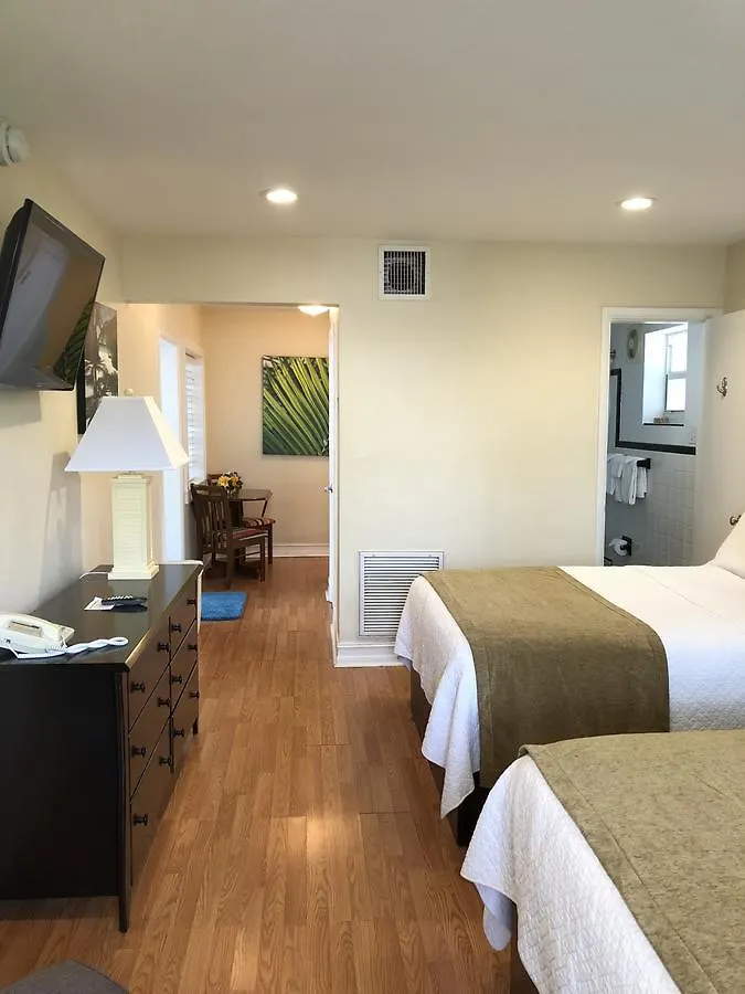 Harborside Motel & Marina Key West