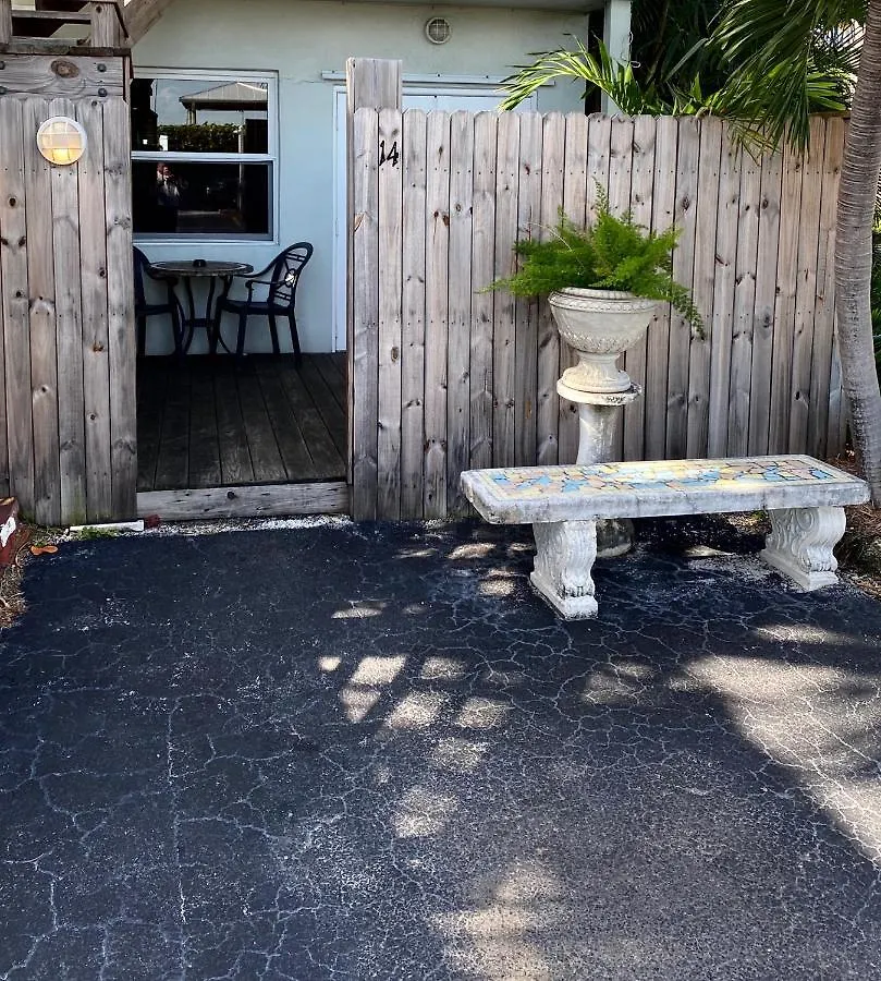 **  Harborside Motel & Marina Key West United States